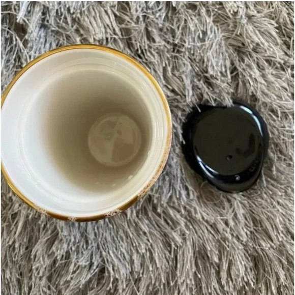 Starbucks 2013 Alice + Olivia - Picture 5 of 6